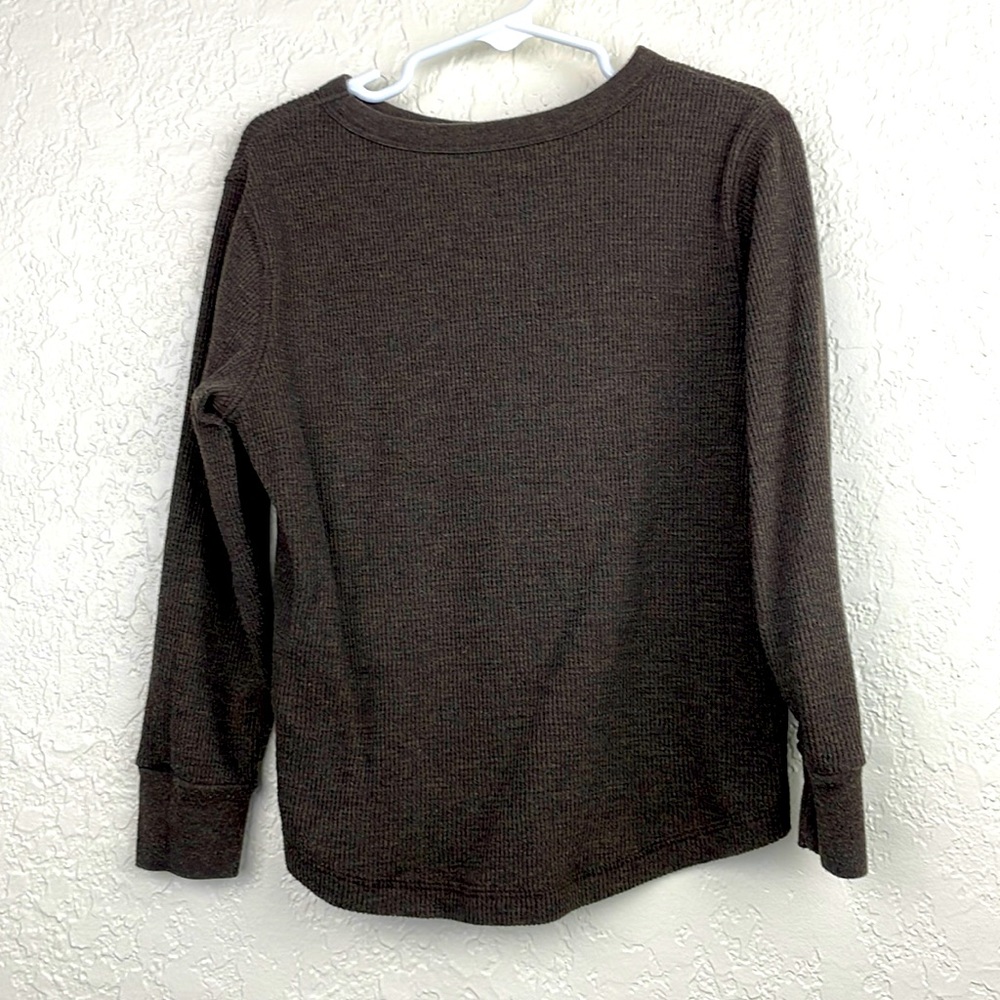 Old Navy waffle long sleeve shirt